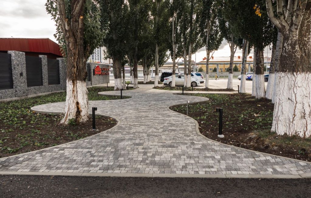 Тротуарная плитка Абрис, гранит, Антрацит (Б.3.А.6)