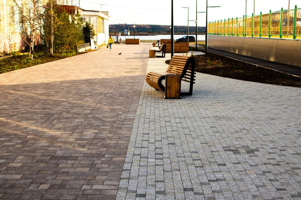Тротуарная плитка Регата, гранит, Хаски (Б.18.Псм.6)