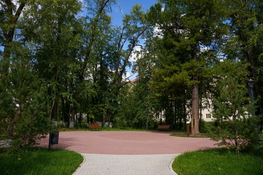 Тротуарная плитка Абрис, гранит, красная (Б.3.А.6)